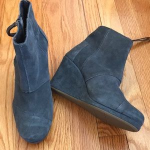 Toms wedge boot